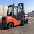 XE NÂNG DẦU 3 TẤN TOYOTA 02-8FD30 