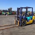 XE NÂNG DẦU 2 TẤN KOMATSU FD20C-12 541259