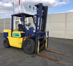 XE NÂNG DẦU 3,5 TẤN KOMATSU FD35T-5 37697