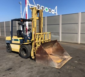 XE NÂNG DẦU 3 TẤN KOMATSU FD30H-11 472049