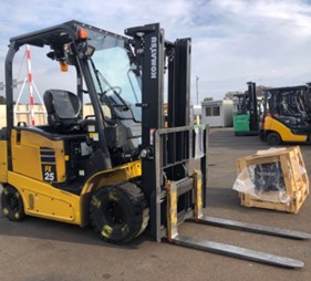 XE NÂNG ĐIỆN 2,5 TẤN KOMATSU FE25-1 308556