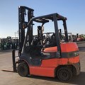 XE NÂNG ĐIỆN 2,5 TẤN TOYOTA 7FB25 50688