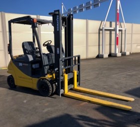 XE NÂNG ĐIỆN 2 TẤN KOMATSU FB20A-12 847258