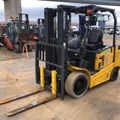 XE NÂNG ĐIỆN 3 TẤN KOMATSU FE30-1 303192