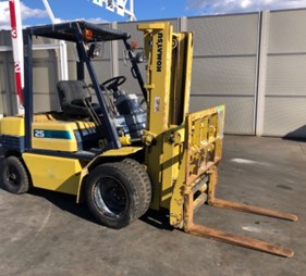 XE NÂNG DẦU 2.5 TẤN KOMATSU FD25H-11 472096