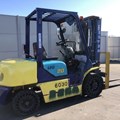 XE NÂNG DẦU 2,5 TẤN KOMATSU FD25T-12 512358