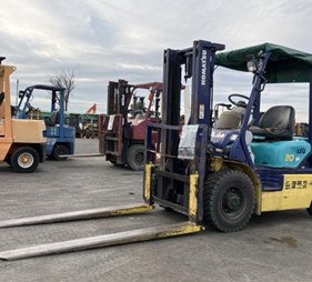 XE NÂNG DẦU 2 TẤN KOMATSU FD20C-12 514035