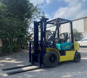 XE NÂNG DẦU 2 TẤN KOMATSU FD20C-12 531111