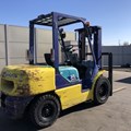 XE NÂNG DẦU 3 TẤN KOMATSU FD30W-14 554267