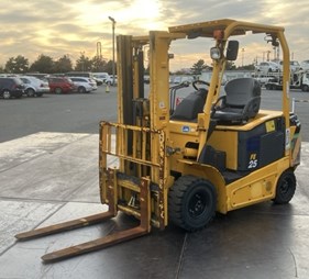XE NÂNG ĐIỆN 2,5 TẤN KOMATSU FE25-1 301176