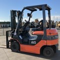 XE NÂNG ĐIỆN 2 TẤN TOYOTA 8FB20 8FB25 14771
