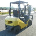 XE NÂNG XĂNG 2,5 TẤN KOMATSU FG25T-17 348422
