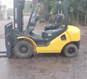 XE NÂNG XĂNG 2,5 TẤN KOMATSU FG25T-17 352477
