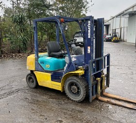 XE NÂNG DẦU 2 TẤN KOMATSU  FD20C-12 514034