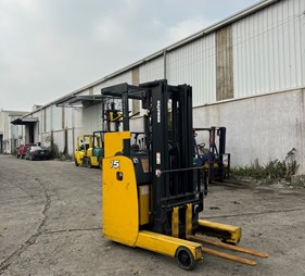 XE NÂNG ĐIỆN ĐỨNG LÁI 1.5 TẤN KOMATSU FB15RL-15 157477
