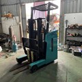 XE NÂNG ĐIỆN ĐỨNG LÁI 1 TẤN SUMITOMO 61FBR10NXII #R1H-04690