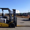 XE NÂNG ĐIỆN 2,5 TẤN KOMATSU FE25-1 302779 CHUI CONT