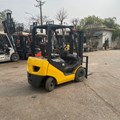 XE NÂNG DẦU 1,5 TẤN KOMATSU FD15T-21 201253