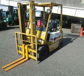 XE NÂNG XĂNG 1 Tấn KOMATSU FG10-14 120143