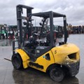 XE NÂNG DẦU 2,5 TẤN KOMATSU  FD25T-17 