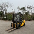 XE NÂNG DẦU 3 TẤN KOMATSU FD30T-17 333848