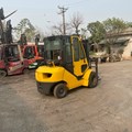 XE NÂNG DẦU 2,5 TẤN KOMATSU FD25T-17 311829