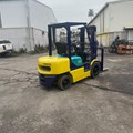 XE NÂNG DẦU 2,5 TẤN KOMATSU FD25C-12 540523