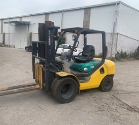 XE NÂNG DẦU 3 TẤN KOMATSU FD30T-16 720750