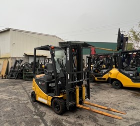 XE NÂNG ĐIỆN 1.5 TẤN KOMATSU FB15-12 845660