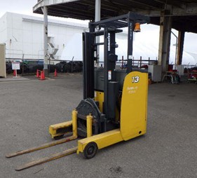 XE NÂNG ĐIỆN ĐỨNG LÁI 1.3 TẤN KOMATSU FB13RL-15  157111