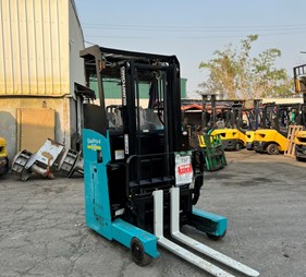 XE NÂNG ĐIỆN ĐỨNG LÁI 1 TẤN SUMITOMO 61FBR10SJX2