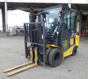 XE NÂNG ĐIỆN 3 TẤN KOMATSU FE30-1