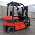 XE NÂNG ĐIỆN 2TẤN TOYOTA 7FB20