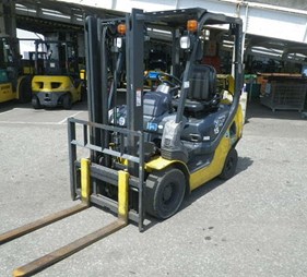 XE NÂNG XĂNG 1.5 TẤN KOMATSU FG15T-21 211004