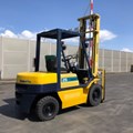 XE NÂNG DẦU 2,5 TẤN KOMATSU  FD25-11 0943888255