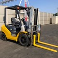 XE NÂNG DẦU 2,5 TẤN KOMATSU  FD25T-17