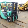 XE NÂNG DẦU 2TẤN MITSUBISHI FDE20T F18D20866
