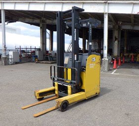 XE NÂNG ĐIỆN ĐỨNG LÁI 1.5 TẤN KOMATSU FB15RL-15 157651