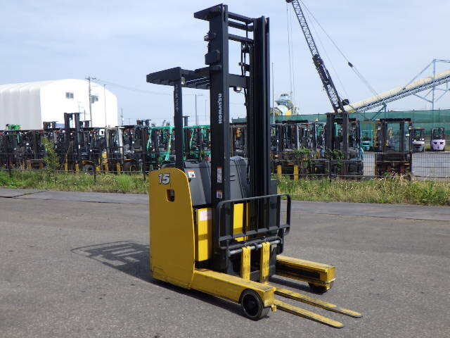 XE NÂNG ĐIỆN ĐỨNG LÁI 1.5 TẤN KOMATSU FB15RL-15 159013