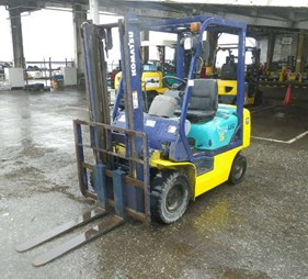 XE NÂNG XĂNG 1.5 TẤN KOMATSU FG15T-16 613674
