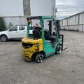 XE NÂNG DẦU2 TẤN MITSUBISHI FDE20T F18D-20909