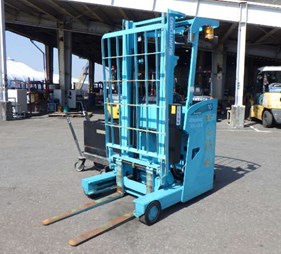 XE NÂNG ĐIỆN ĐỨNG LÁI 1 TẤN SUMITOMO 61FBR10SJXII