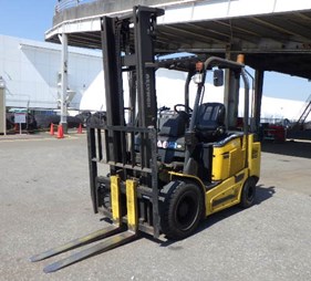 XE NÂNG ĐIỆN 3 TẤN KOMATSU FE30-1