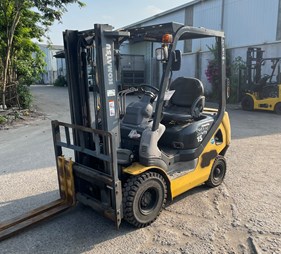 XE NÂNG XĂNG 1.5 TẤN KOMATSU FG15T-21 203098