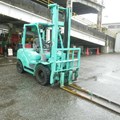 XE NÂNG DẦU 3 TẤN KOMATSU FD30C-16 713197