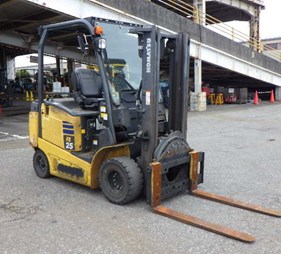 XE NÂNG ĐIỆN 2,5 TẤN KOMATSU FE25-1  302984