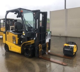 XE NÂNG ĐIỆN 2,5 TẤN KOMATSU FE25-1  