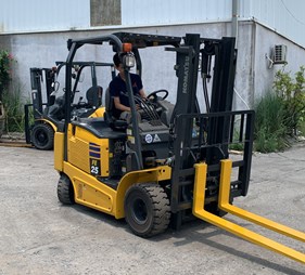 XE NÂNG ĐIỆN 2,5 TẤN KOMATSU FE25-1 304693