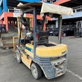 XE NÂNG DẦU 1,8 TẤN KOMATSU FD18H-15 333620