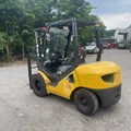 XE NÂNG DẦU 3 TẤN KOMATSU FD30T-17 301620